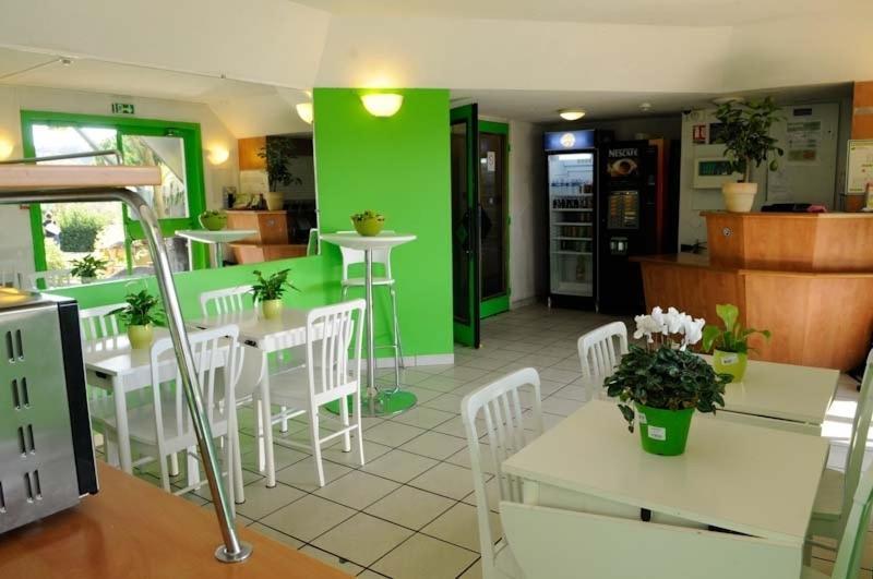 Lemon Hotel Tarascon Exterior photo